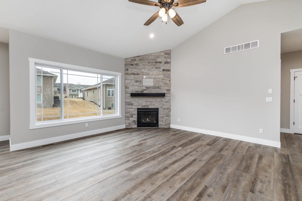 Photo of 2249 Antler Ridge Drive, Asbury, IA 52002 (MLS # 150485)