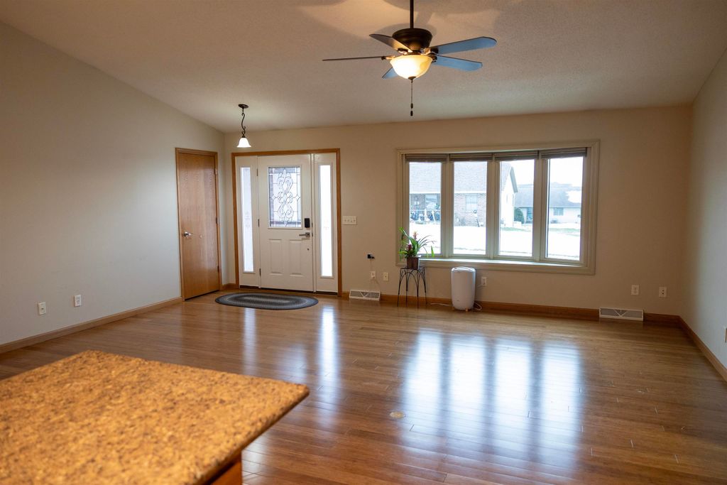 Photo of 601 Baja Drive, Epworth, IA 52045 (MLS # 153568)