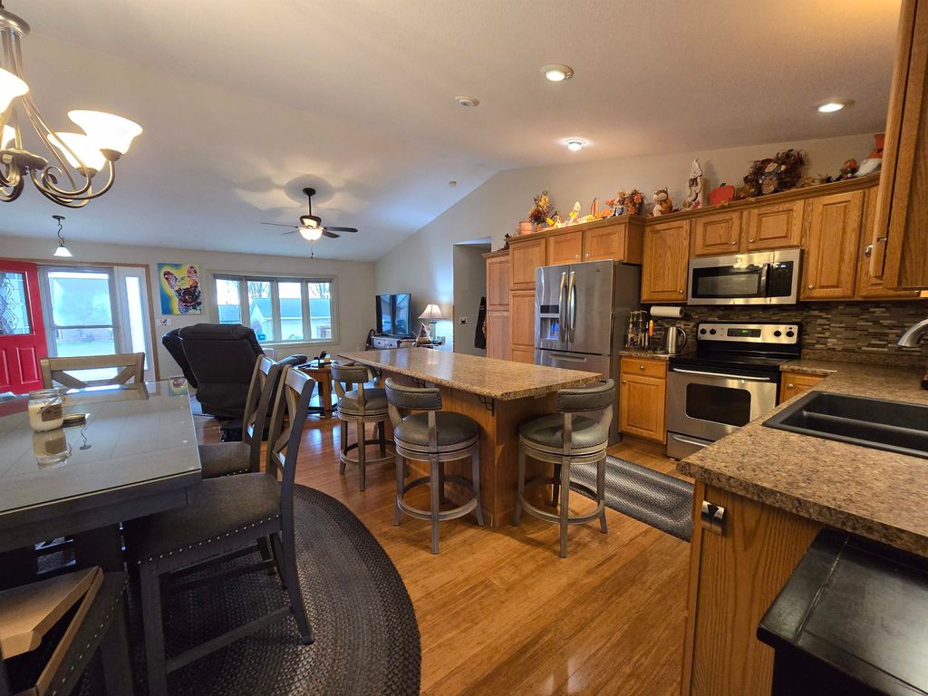 Photo of 601 Baja Drive, Epworth, IA 52045 (MLS # 153568)