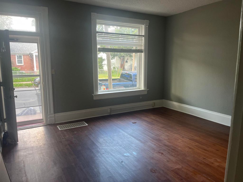 Photo of 2255-2257 Jackson Street, Dubuque, IA 52001 (MLS # 153176)