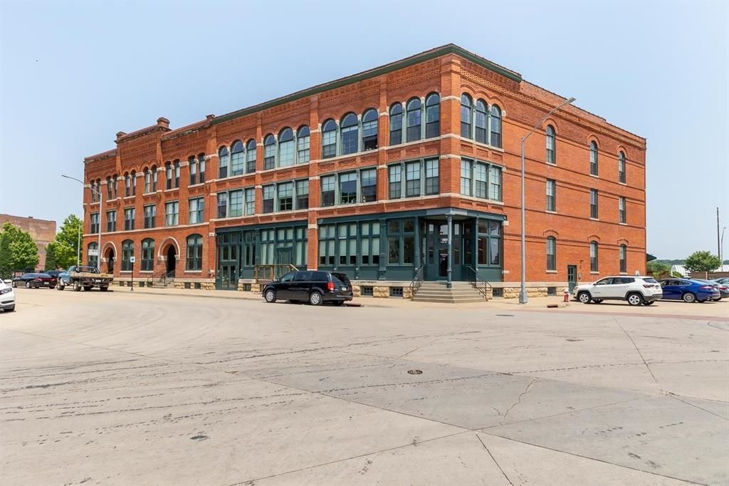 Photo of 44 Main Street #Suite104, Dubuque, IA 52001 (MLS # 153357)