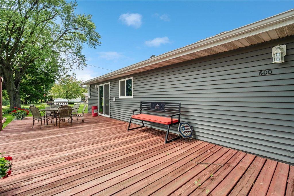 Photo of 600 Franklin Street, Delhi, IA 52223 (MLS # 152610)