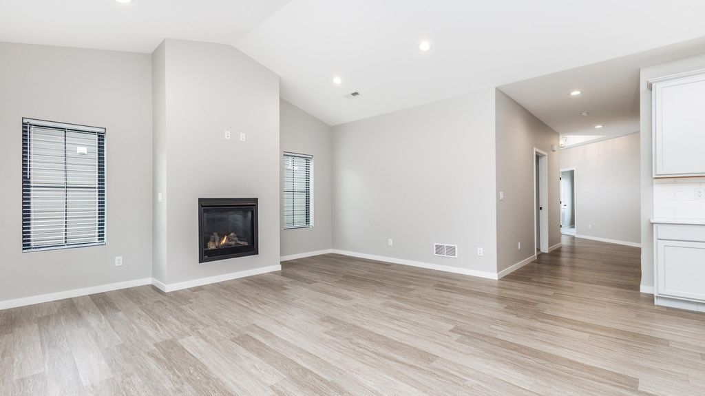 Photo of 4501 Ewing Drive, Dubuque, IA 52002 (MLS # 153407)