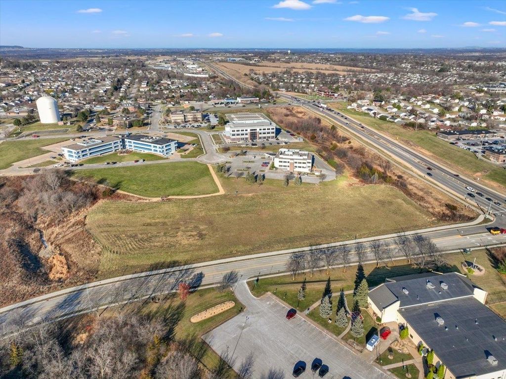 Photo of 4223 Chavenelle Road, Dubuque, IA 52002 (MLS # 150983)