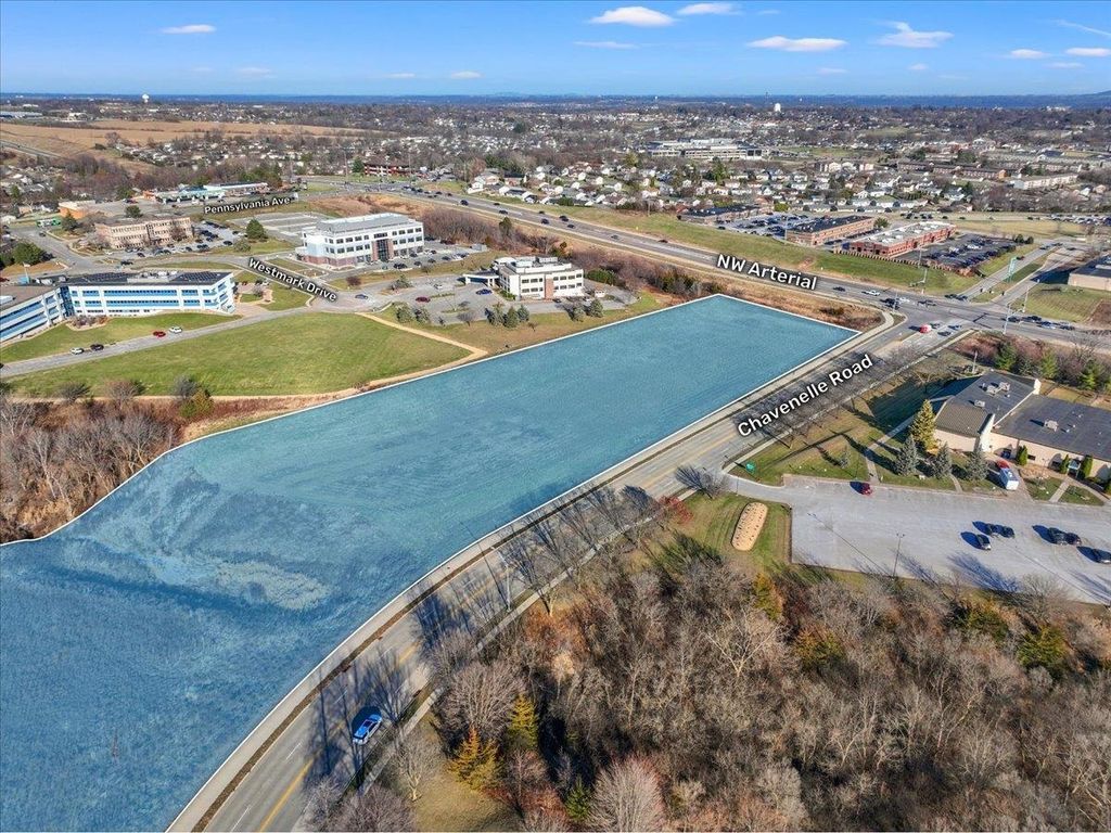 Photo of 4223 Chavenelle Road, Dubuque, IA 52002 (MLS # 150983)