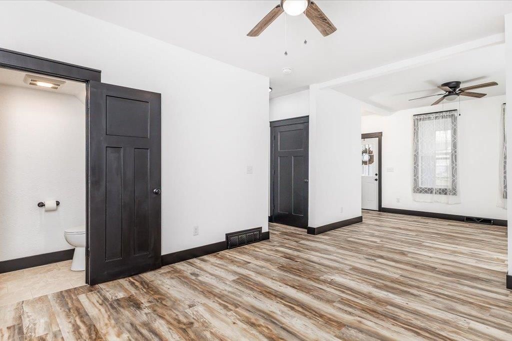 Photo of 340 Kaufmann Avenue, Dubuque, IA 52001 (MLS # 153142)