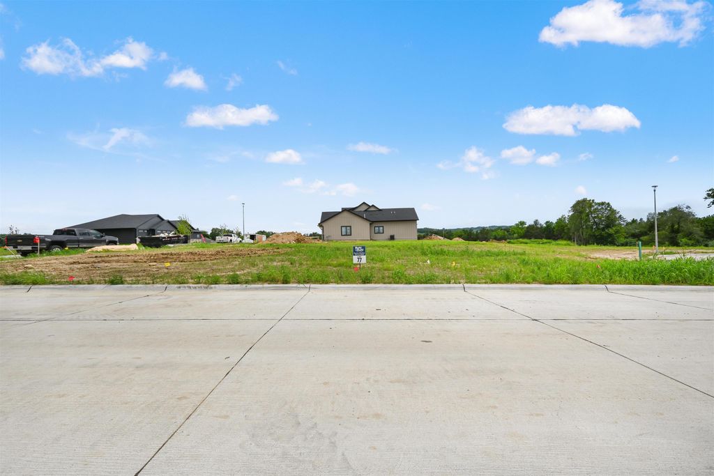 Photo of Lot 77 Waterbridge Lane, Dubuque, IA 52003 (MLS # 152541)