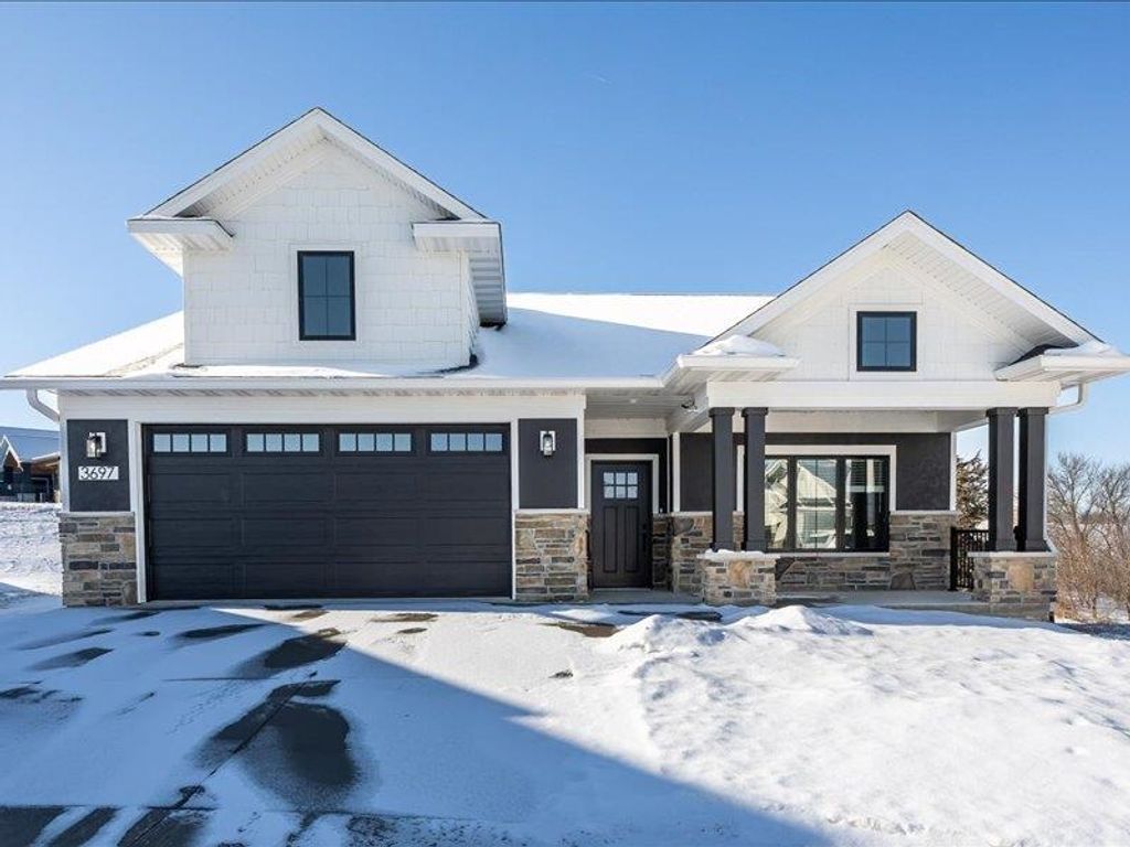 Photo of 3697 Lasso Court, Dubuque, IA 52002 (MLS # 153906)