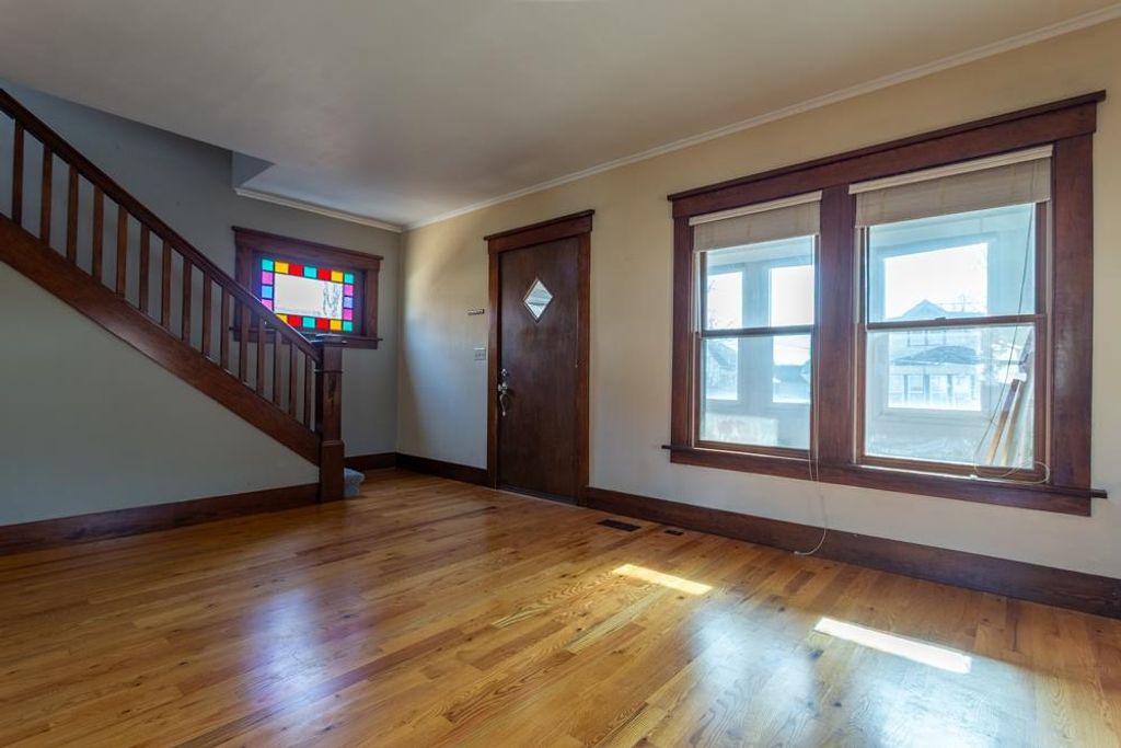 Photo of 1365 Solon Street, Dubuque, IA 52001 (MLS # 153982)