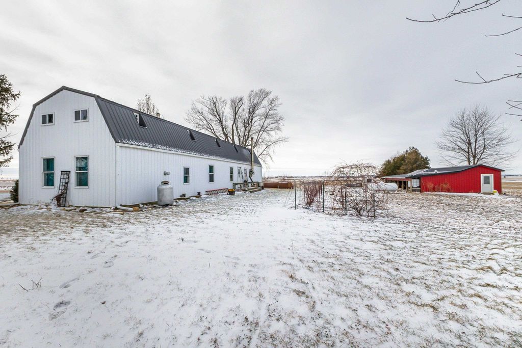 Photo of 2405 Pheasant Road, Hopkinton, IA 52237 (MLS # 153674)