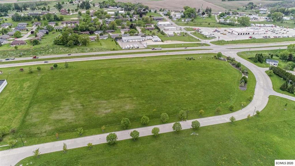 Photo of Digital Drive, Dubuque, IA 52003 (MLS # 140305)