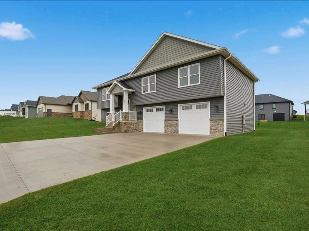 Photo of 310 Solomia Court, Peosta, IA 52068 (MLS # 152277)