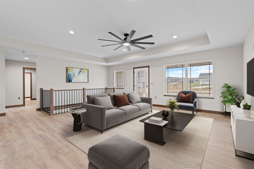 Photo of 1023 Oakview Drive, Manchester, IA 52057 (MLS # 153903)