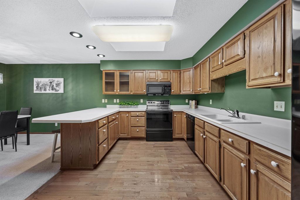 Photo of 2281 Pasadena Drive #Unit 55, Dubuque, IA 52001 (MLS # 153310)