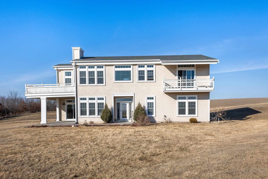 Photo of 27894 Bellevue-Cascade Road, Bellevue, IA 52031 (MLS # 153975)