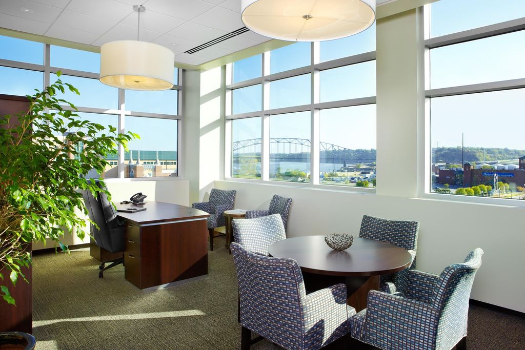 Photo of 385 Bell Street, Dubuque, IA 52001 (MLS # 151645)