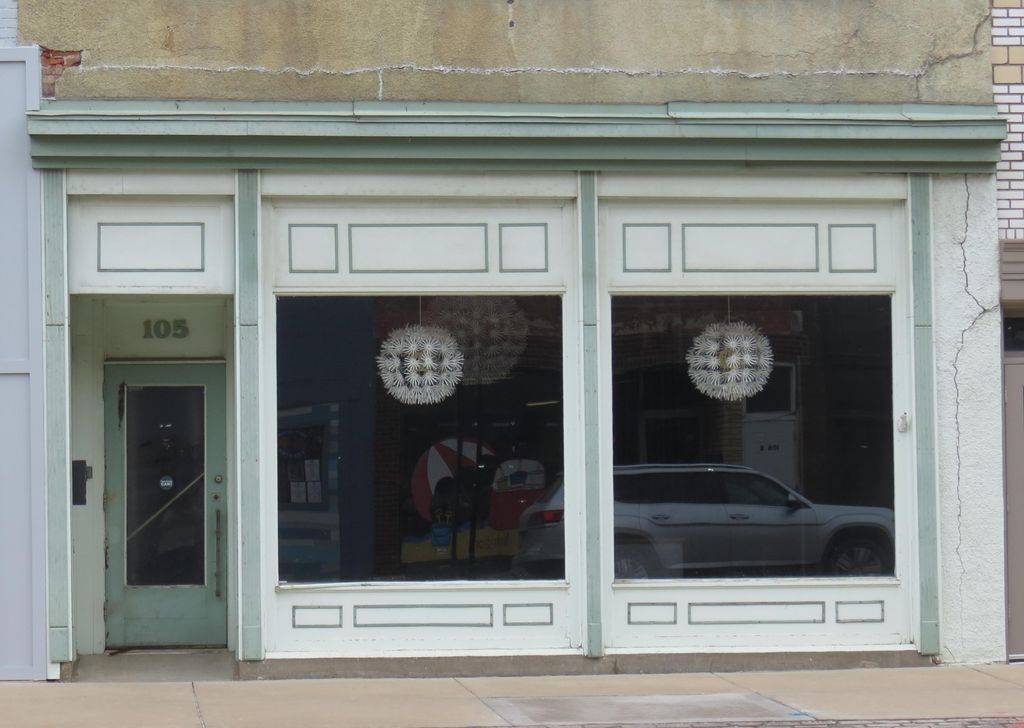 Photo of 105 S Main Street, Maquoketa, IA 52060 (MLS # 153609)