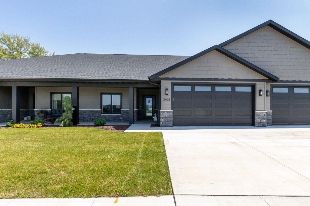 Photo of 2438 Rolling Creek Lane, Dubuque, IA 52003 (MLS # 153751)