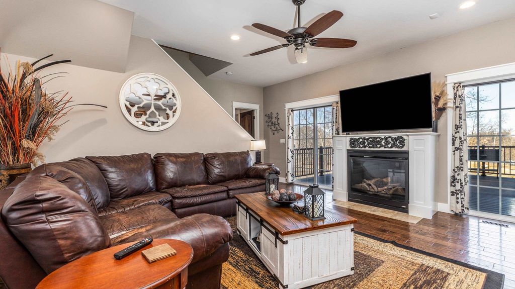 Photo of 887 Amara Court, Peosta, IA 52068 (MLS # 154171)