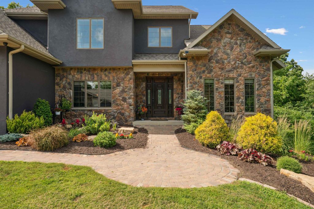 Photo of 12146 Whispering Meadows Drive, Dubuque, IA 52003 (MLS # 152179)