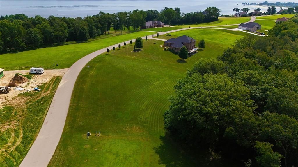 Photo of Lot 20 San Sebastian Drive, Dubuque, IA 52001 (MLS # 153302)