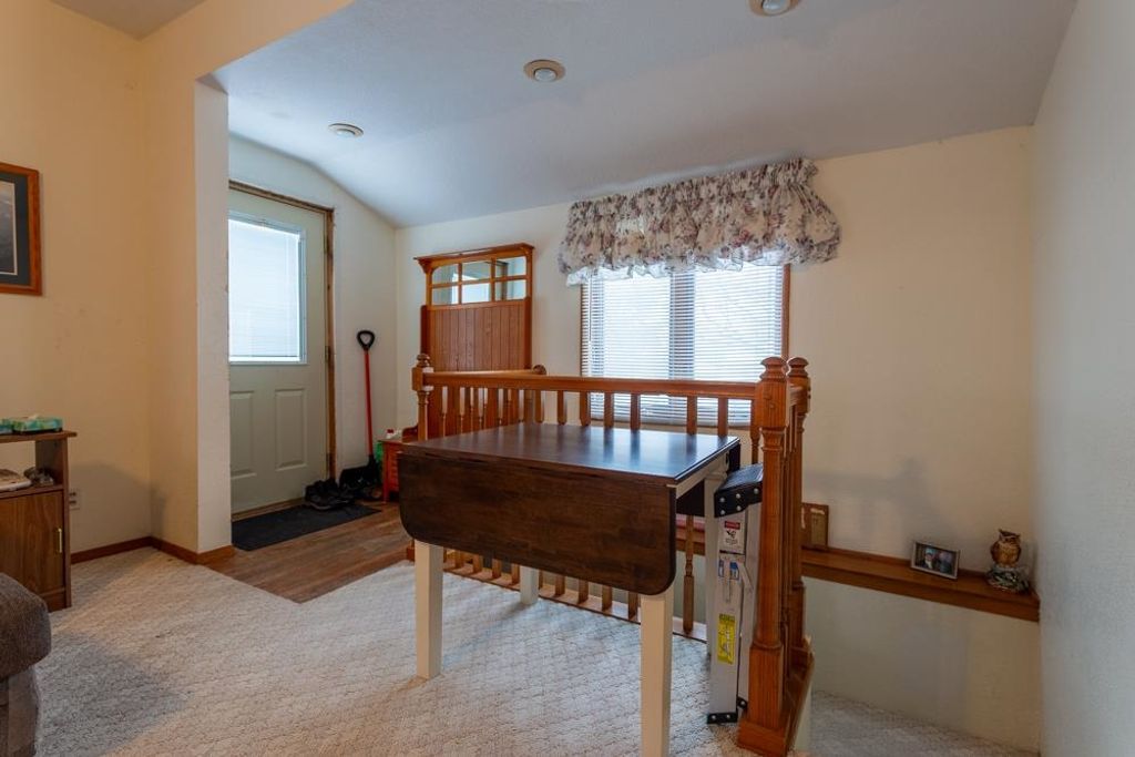 Photo of 1629 McPoland Avenue, Dubuque, IA 52001 (MLS # 153556)