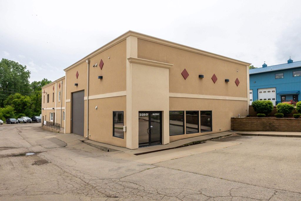 Photo of 3350 Center Grove Suite 2 Drive, Dubuque, IA 52003 (MLS # 152190)