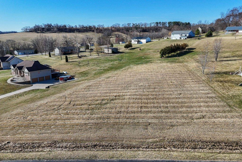 Photo of 12677 Brentwood Court, Peosta, IA 52068 (MLS # 154190)