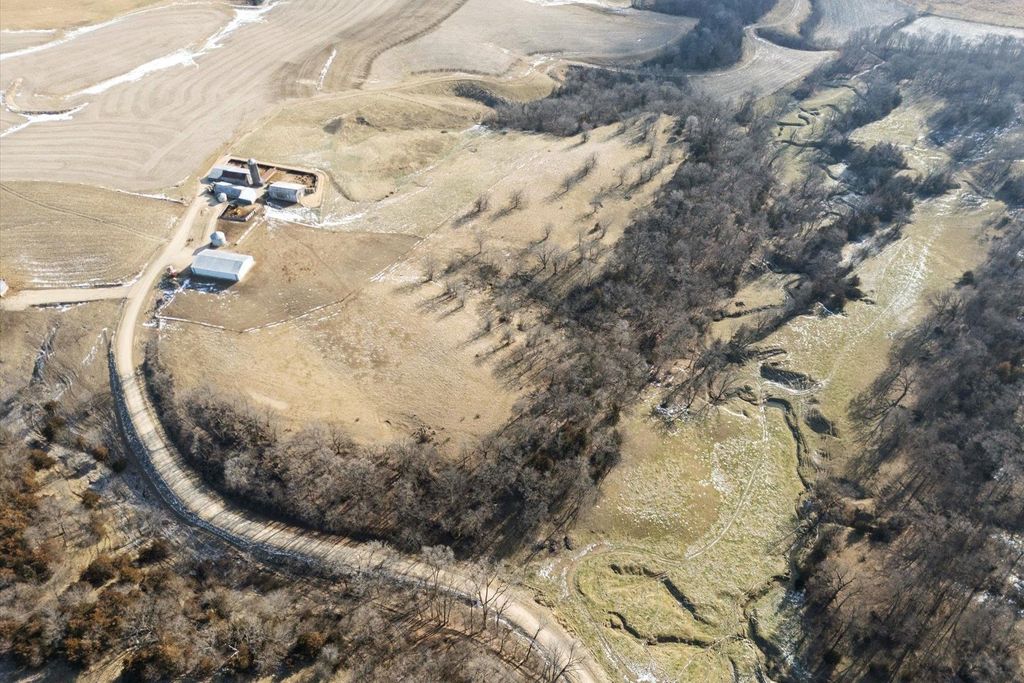 Photo of 44443 116th Street, Bellevue, IA 52031 (MLS # 154056)