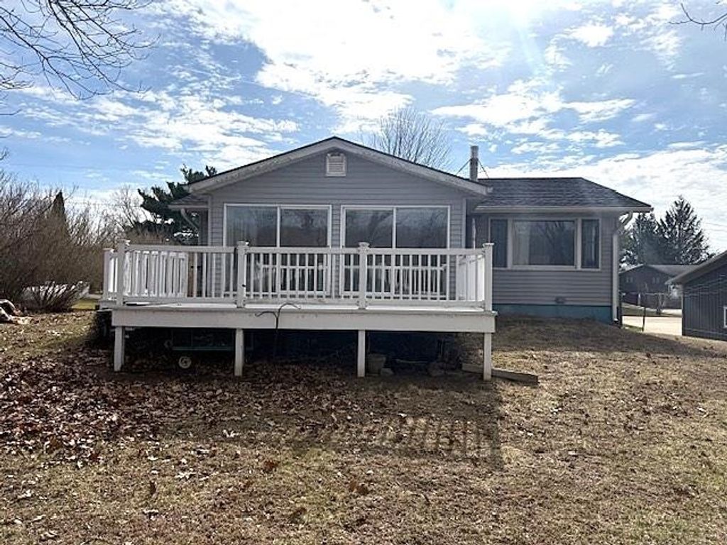 Photo of 23655 415th Avenue, Bellevue, IA 52031 (MLS # 154204)