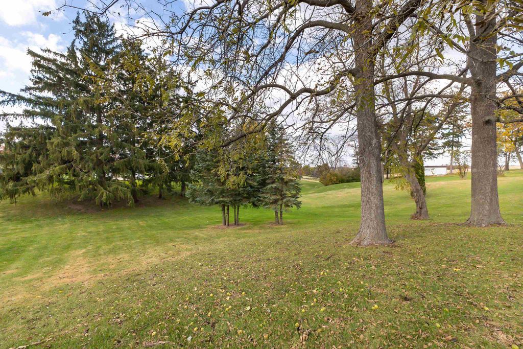 Photo of 215 2nd Street, Dickeyville, WI 53808 (MLS # 153389)