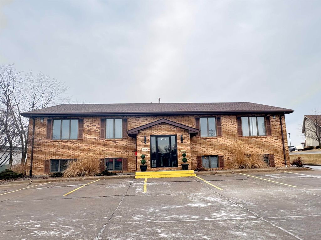 Photo of Dubuque, IA 52002 (MLS # 153653)