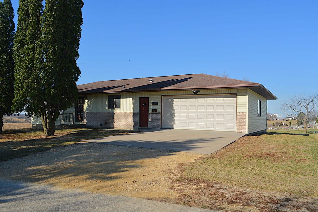 Photo of 102 S 2nd Street, Springbrook, IA 52075 (MLS # 154182)