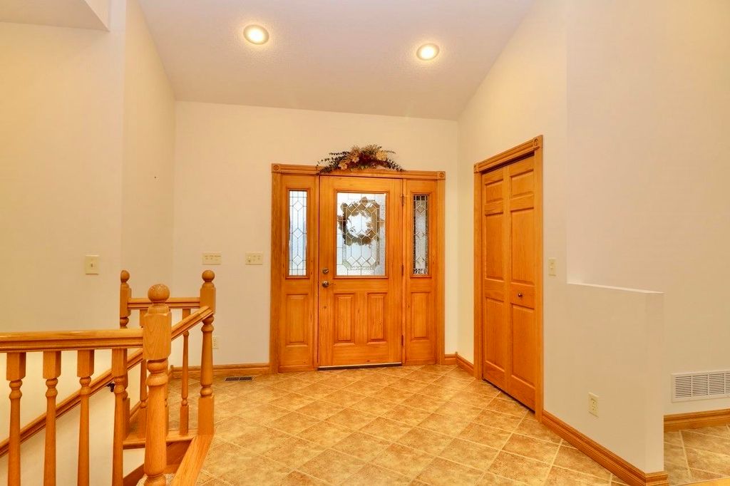 Photo of 105 Leibold Court, East Dubuque, IL 61025 (MLS # 153536)