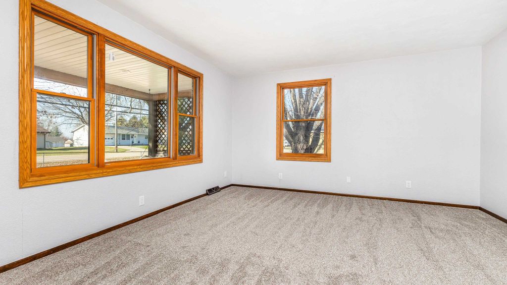 Photo of 8891 N Badger Road, East Dubuque, IL 61025 (MLS # 153200)