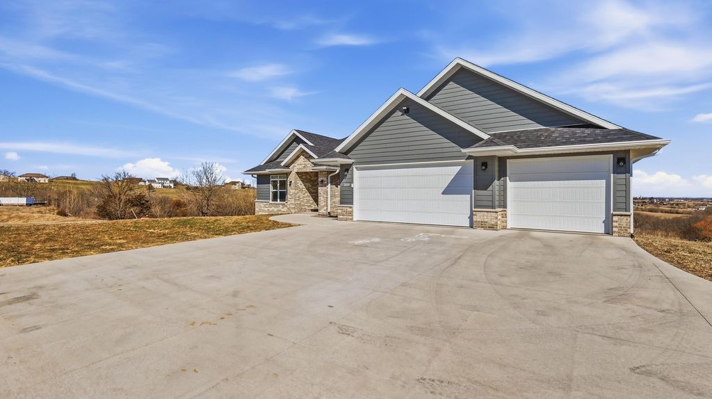 Photo of 7019 Budd Road, Asbury, IA 52002 (MLS # 154211)