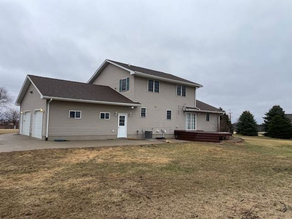 Photo of 1950 221st Street, Manchester, IA 52057 (MLS # 154143)