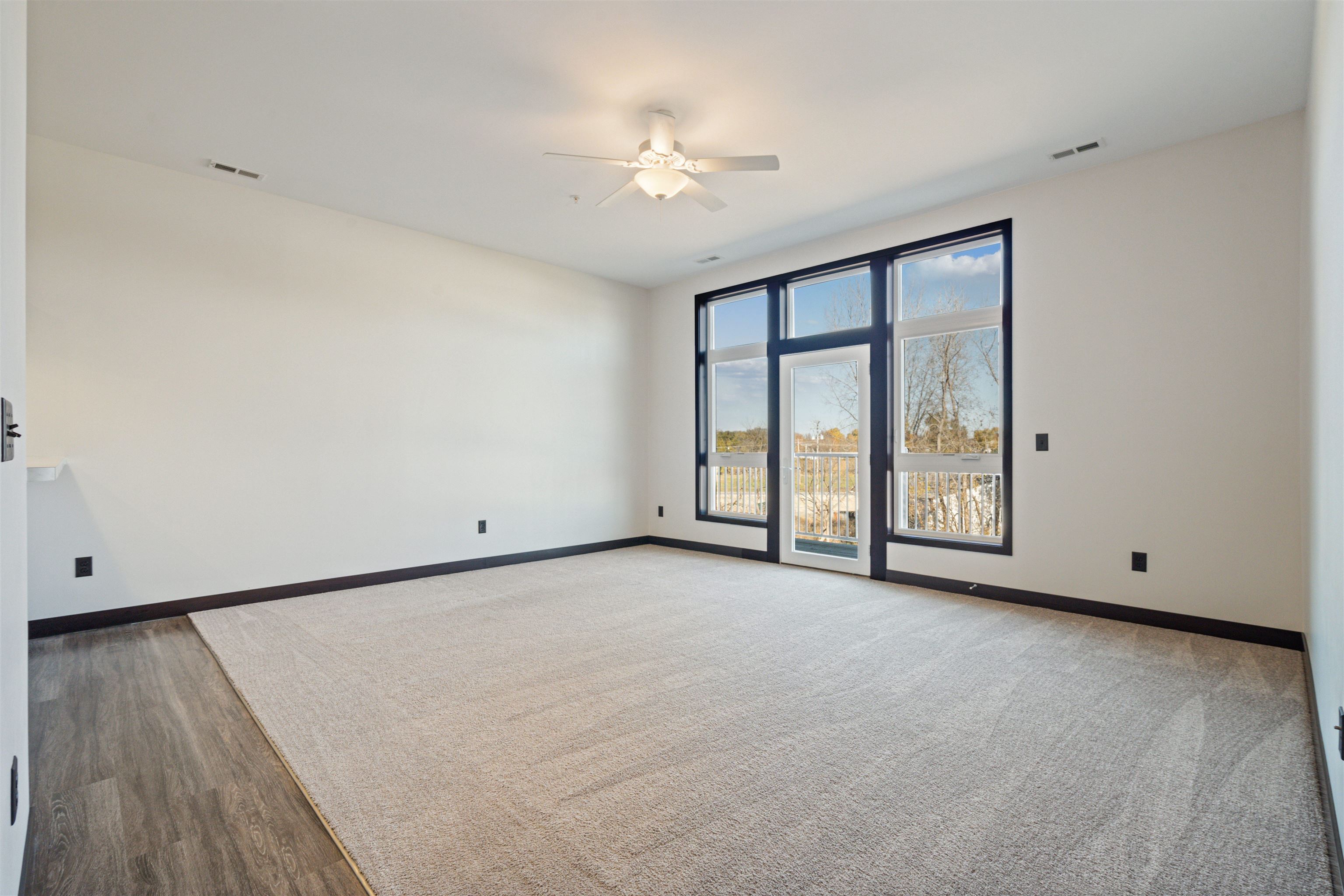 120 Twin Steeples Circle NE #213