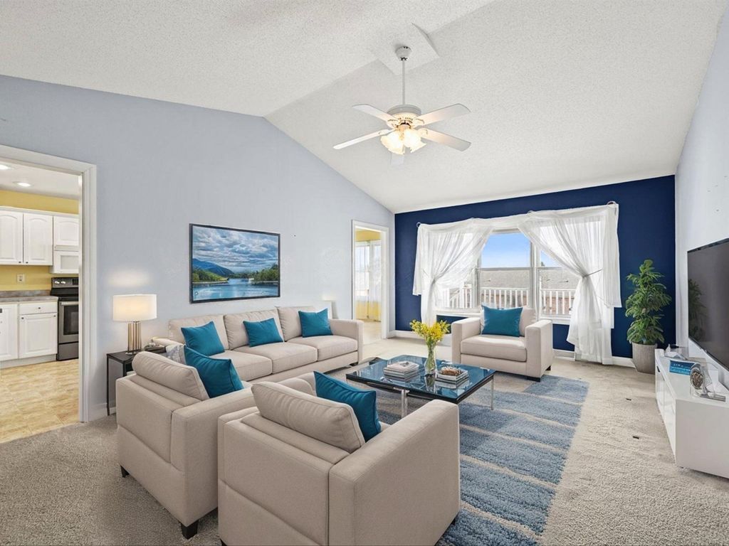 Photo of 816 NW 6th Avenue, Cascade, IA 52033 (MLS # 153261)