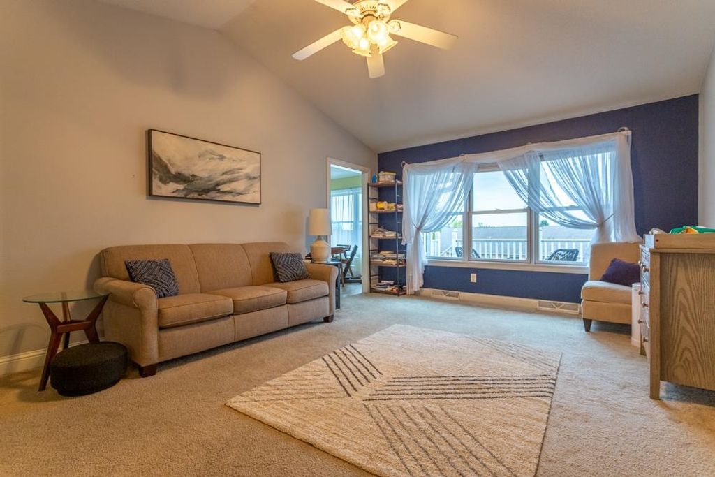 Photo of 816 NW 6th Avenue, Cascade, IA 52033 (MLS # 153261)