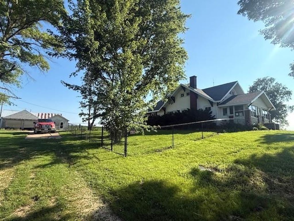 Photo of 1762 Hwy 136 Highway, Lost Nation, IA 52254 (MLS # 152581)