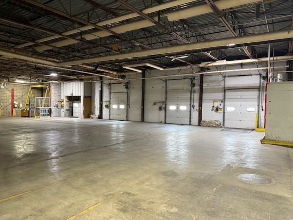 Photo of 2460 Kerper Boulevard #Suite 603, Dubuque, IA 52001 (MLS # 152367)