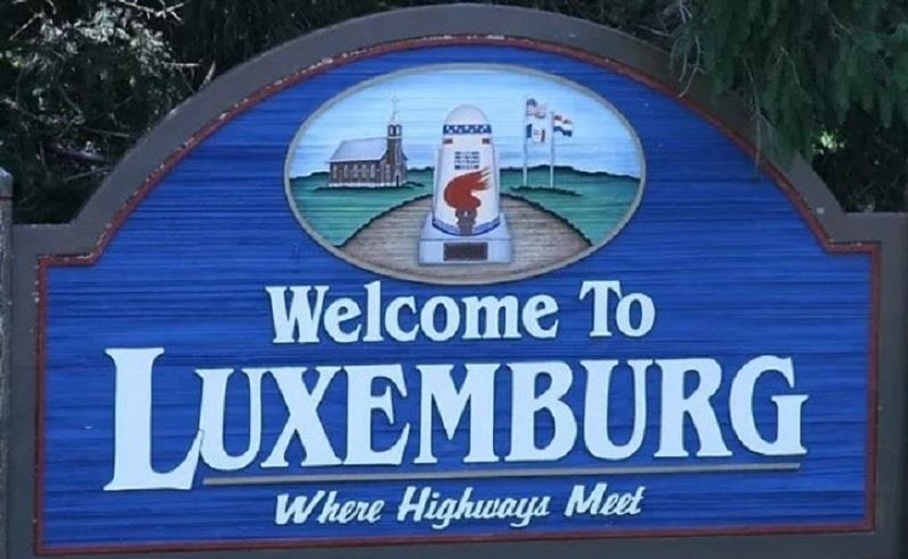 Photo of Commercial Avenue, Luxemburg, IA 52056 (MLS # 148978)