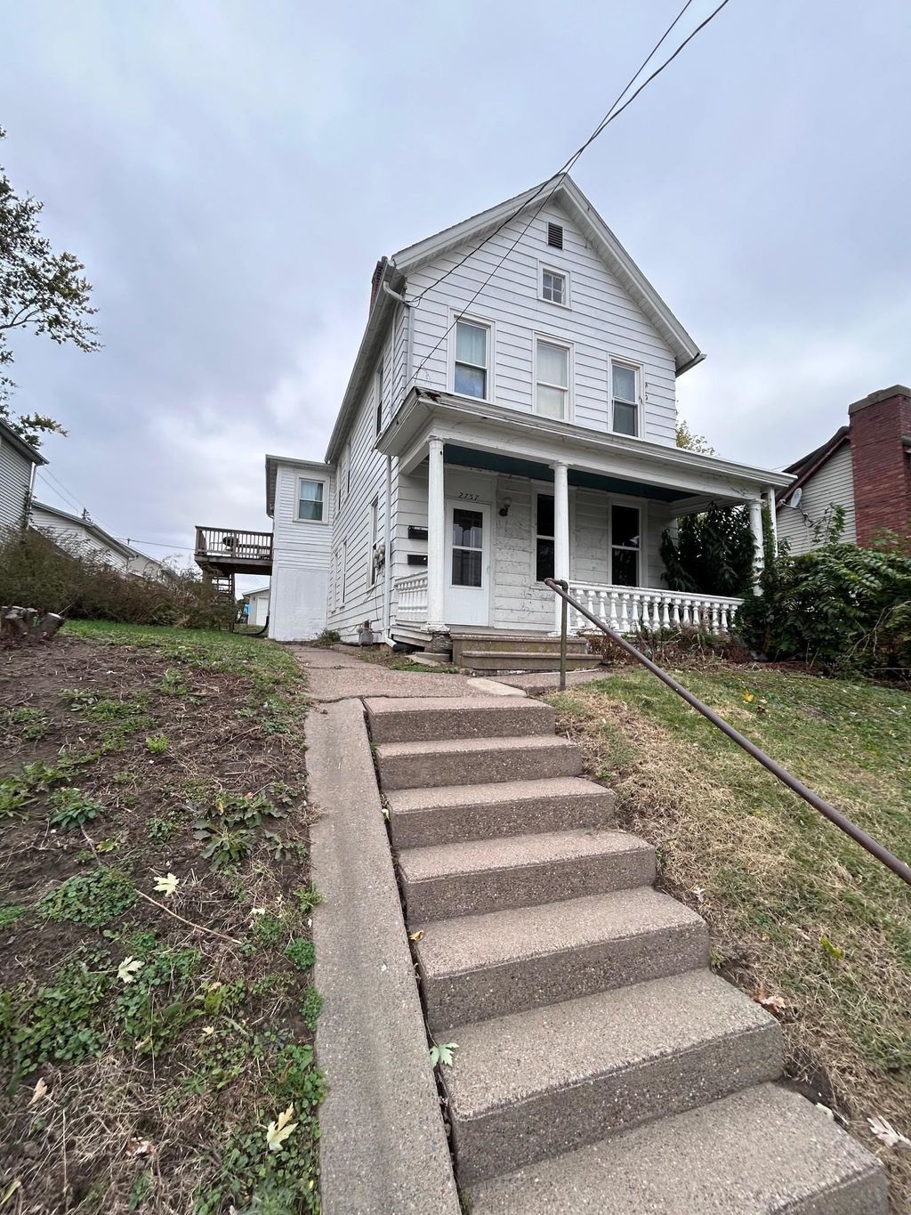 Photo of 2757 Broadway Street, Dubuque, IA 52001 (MLS # 153372)
