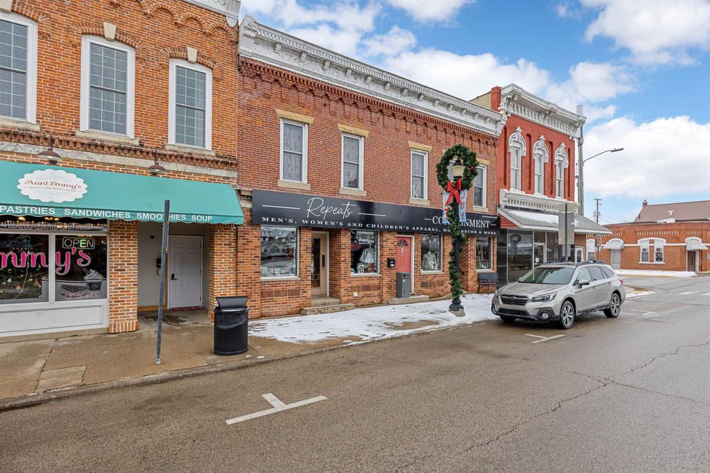 Photo of 118 N Franklin Street, Manchester, IA 52057 (MLS # 153597)