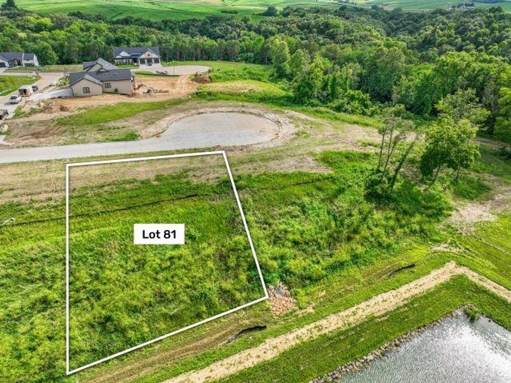 Photo of Lot 81 Waterbridge Lane, Dubuque, IA 52003 (MLS # 152546)