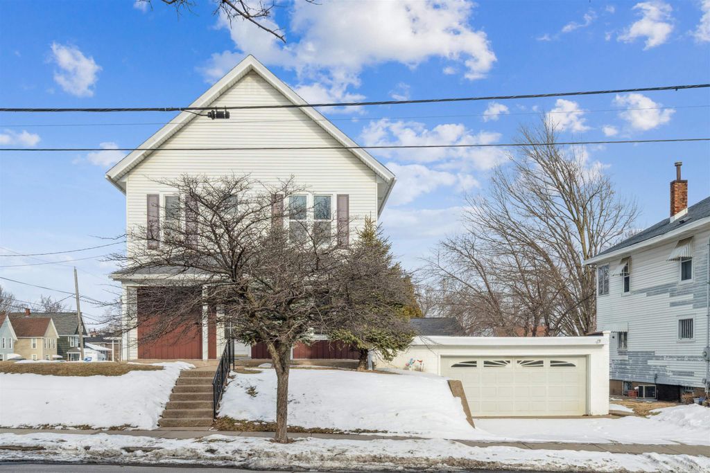 Photo of 1295 Loras Boulevard, Dubuque, IA 52001 (MLS # 153901)