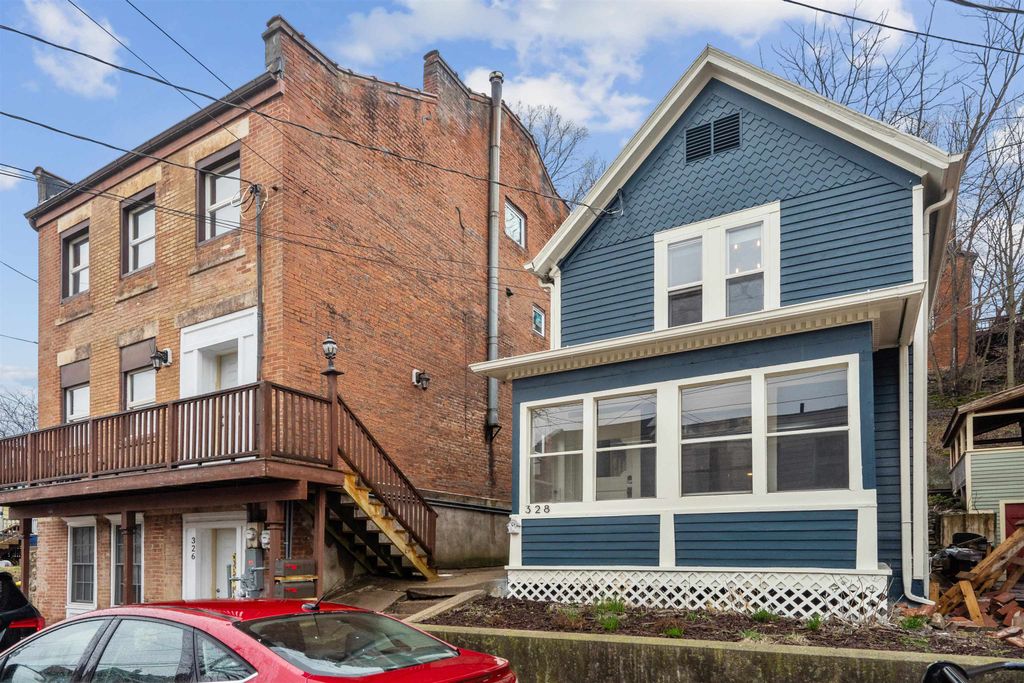 Photo of 328 Franklin Street, Galena, IL 61036 (MLS # 152667)
