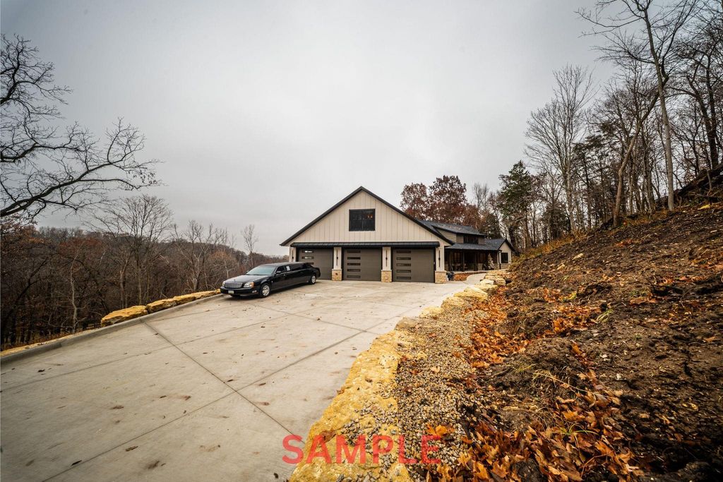 Photo of Lot 28 Elly Rose Court, Dubuque, IA 52002 (MLS # 153633)