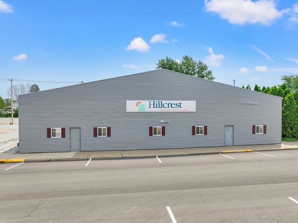 Photo of 115 S Olive Street, Maquoketa, IA 52060 (MLS # 153590)